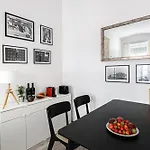 아파트 Chic 2br Flat Near The Opera 부다페스트