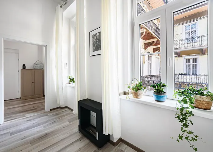 Chic 2br Flat Near The Opera Daire