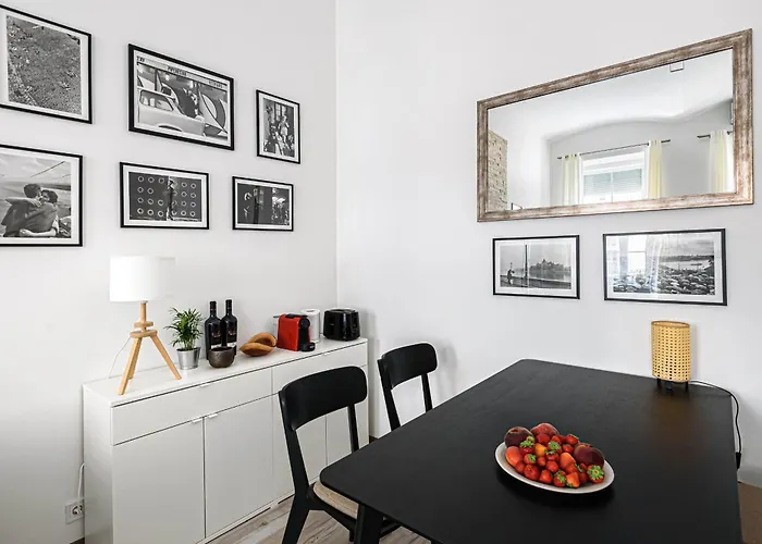 Daire Chic 2br Flat Near The Opera Budapeşte